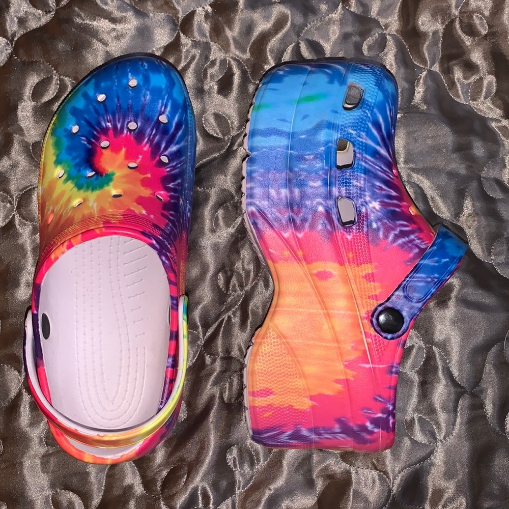 Clogs
